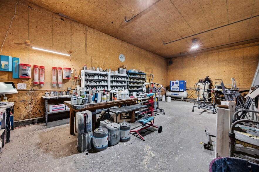 More Photos Of 601 S 10th St, Gunnison Warehouse For Sale