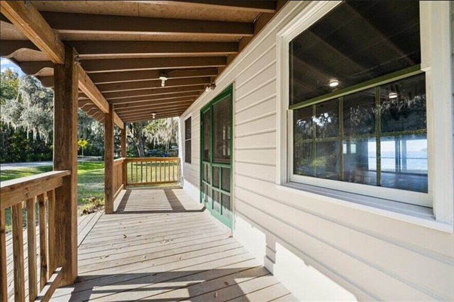 More Photos Of 13555 County Road 13 N, Saint Augustine Specialty For Lease