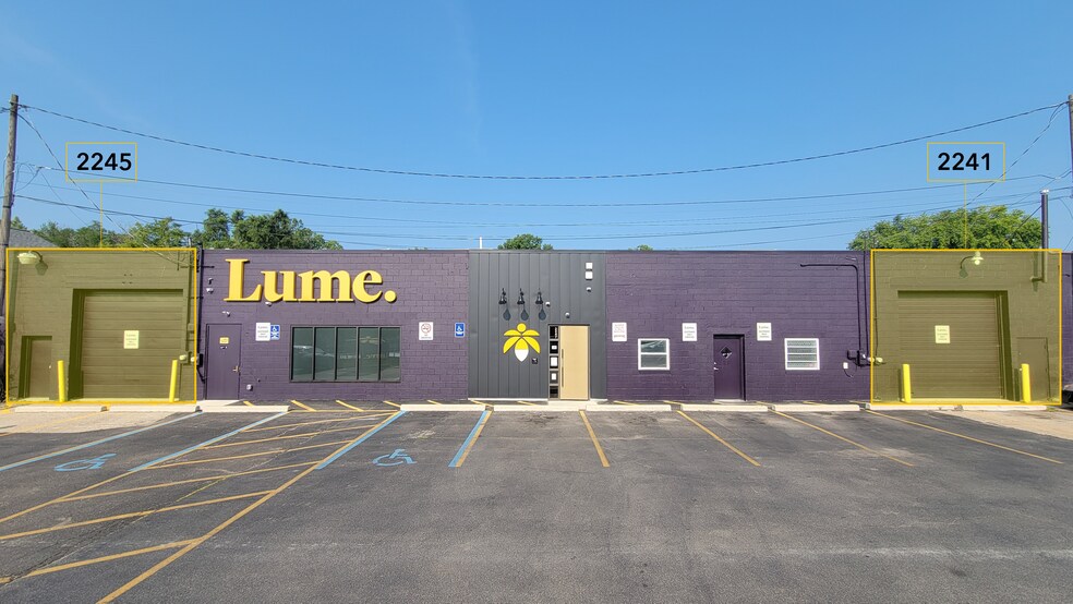 Primary Photo Of 2241 W Liberty St, Ann Arbor Warehouse For Lease