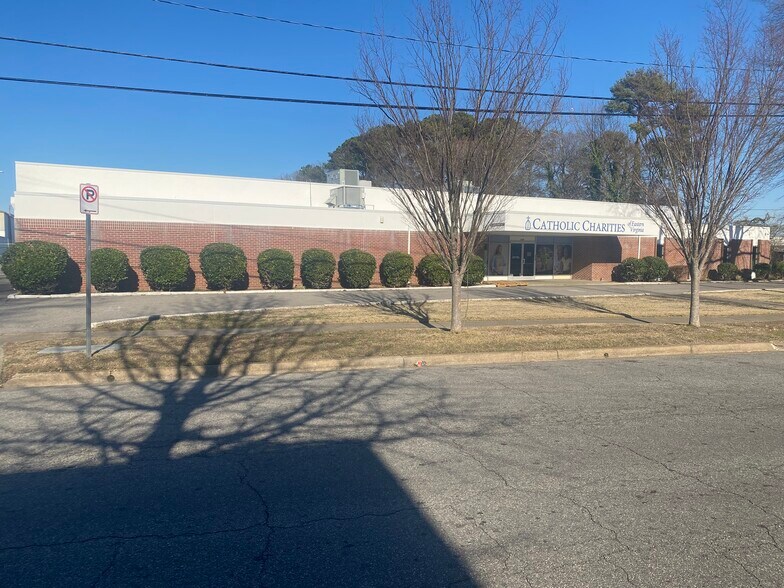 Primary Photo Of 1132 Pickett Rd, Norfolk Research And Development For Sale