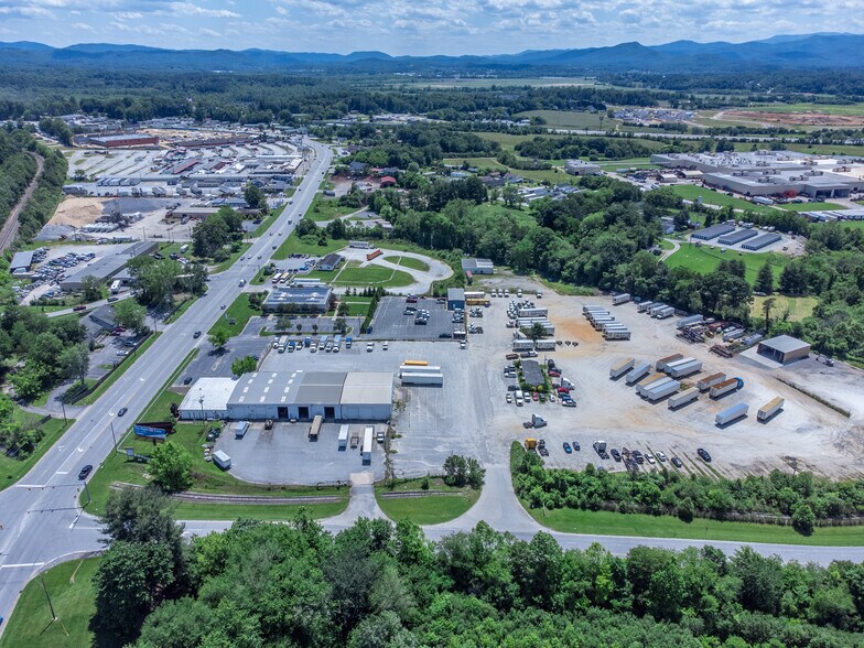 Primary Photo Of 5045 Hendersonville Rd, Fletcher Land For Lease