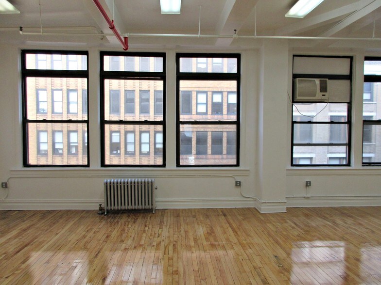 More Photos Of 164 W 25th St, New York Office For Lease