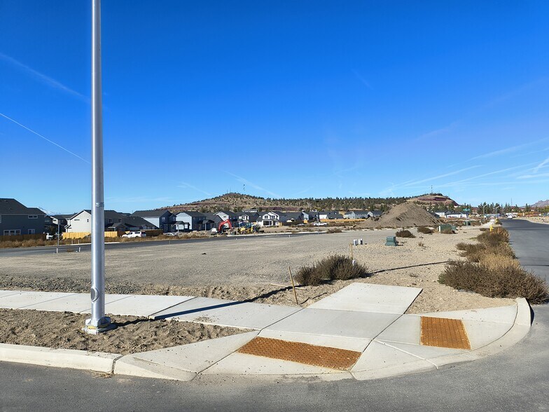 More Photos Of 3259 NW 7th St, Redmond Land For Sale