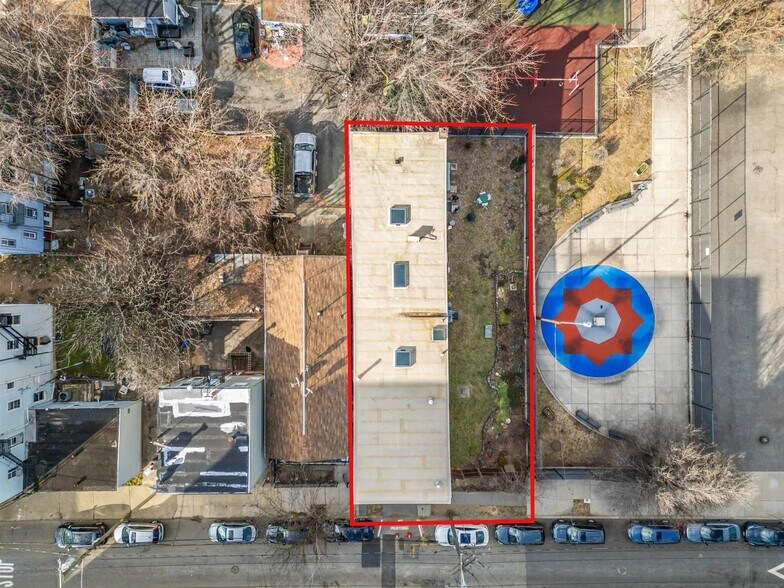 More Photos Of 279-281 Pine St, Jersey City Storefront For Sale