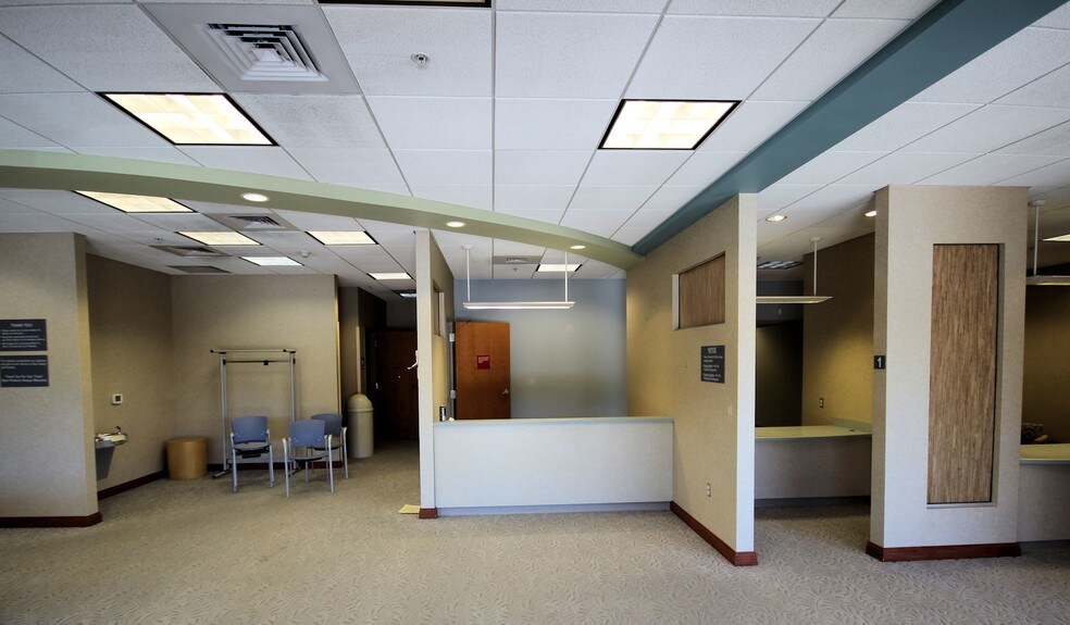 More Photos Of 8012 Bretz Dr, Harrisburg Medical For Lease
