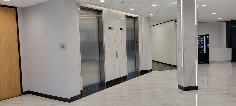 More Photos Of 1811 Bering Dr, Houston Office For Lease