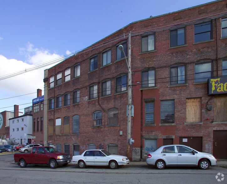 More Photos Of 251-255 S Main St, Fall River Office For Lease