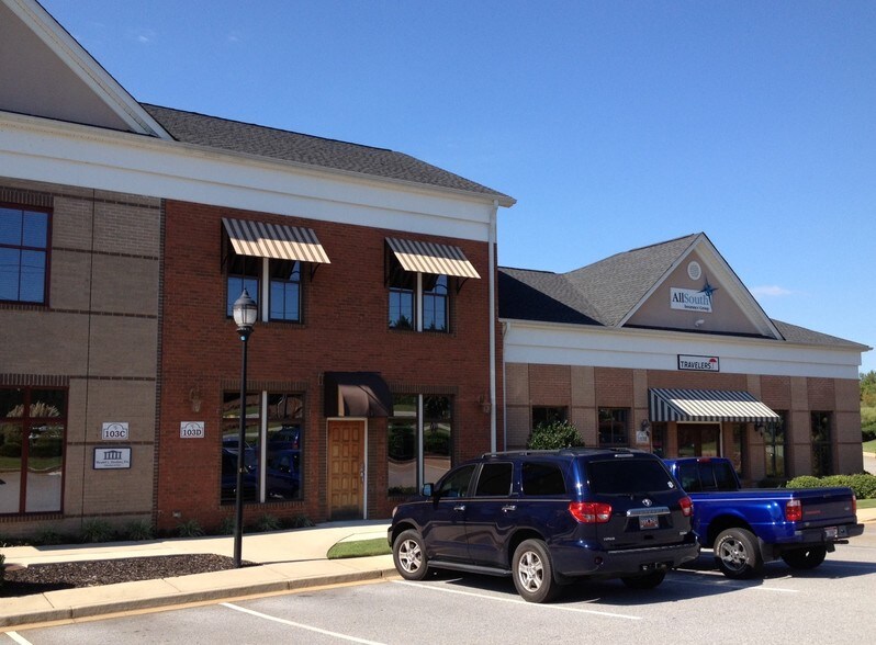 More Photos Of 103 Regency Commons Dr, Greer Office For Lease