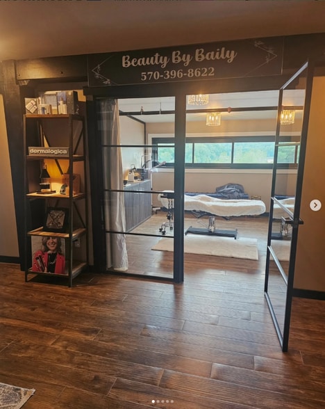 More Photos Of 90 Main st, Narrowsburg General Retail For Sale