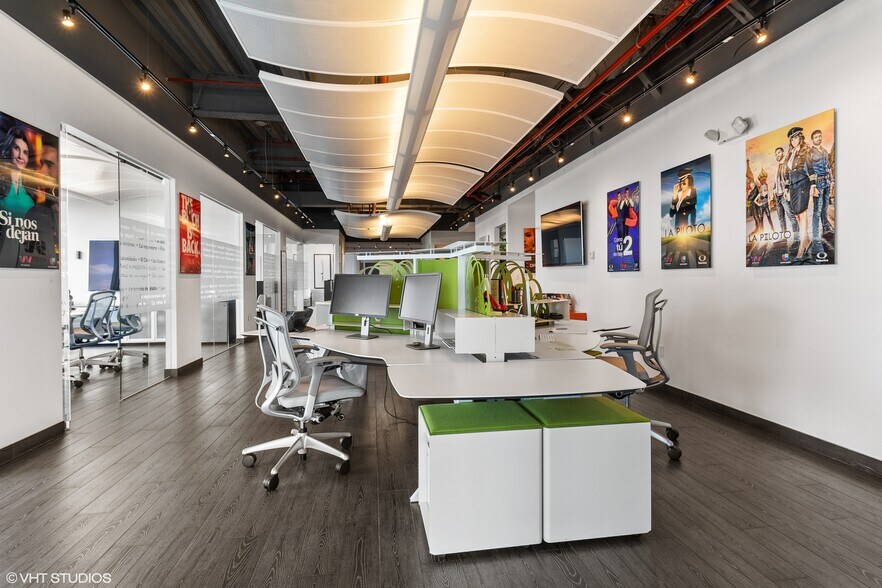 More Photos Of 175 SW 7th St, Miami Medical For Lease