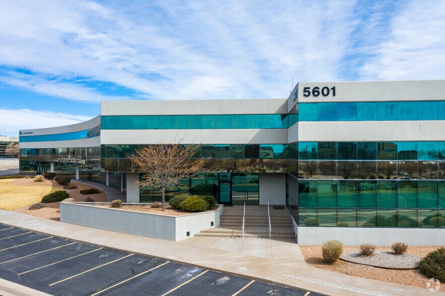 More Photos Of 5601 Office Blvd NE, Albuquerque Medical For Lease