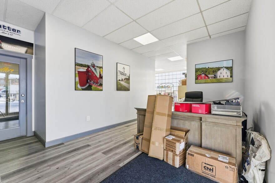 More Photos Of 740 High St, Holyoke Freestanding For Sale