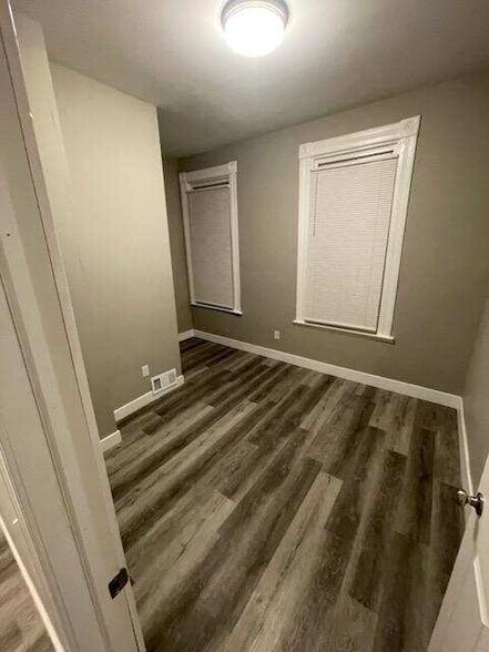 More Photos Of 1757 Westwood Ave, Cincinnati Multifamily For Sale