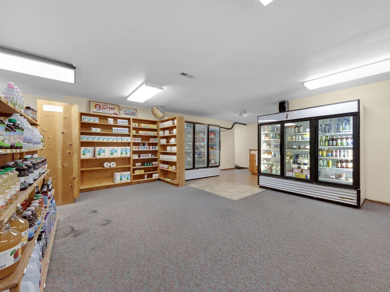 More Photos Of 144-150 N Roosevelt Dr, Seaside General Retail For Lease