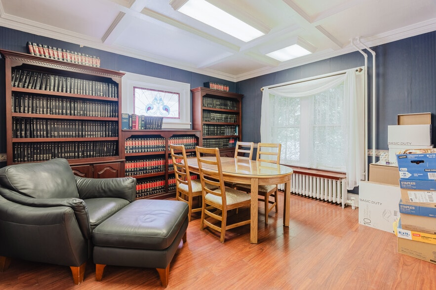 More Photos Of 1201 Washington St, Watertown Office Residential For Sale