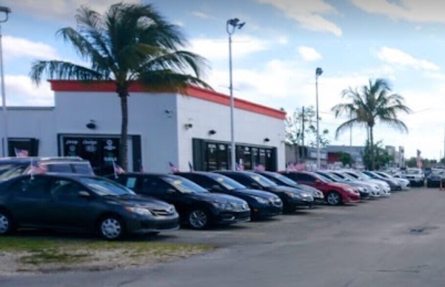 Primary Photo Of 30005 S Dixie Hwy, Homestead Auto Dealership For Lease