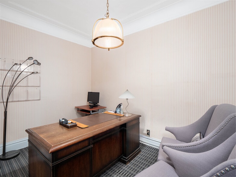 More Photos Of 1160 Park Ave, New York Apartments For Sale