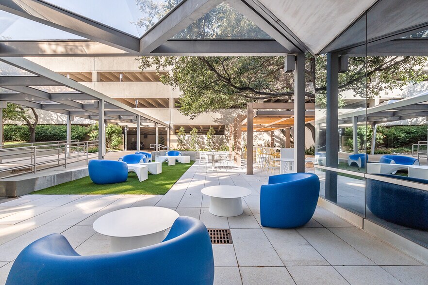 More Photos Of 7557 Rambler Rd, Dallas Office For Lease