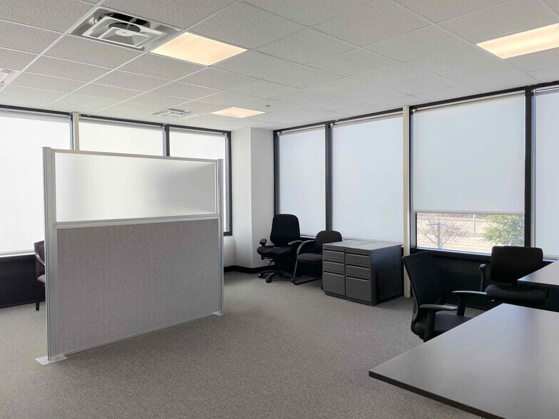 More Photos Of 645 S Custer Rd, Allen Medical For Lease
