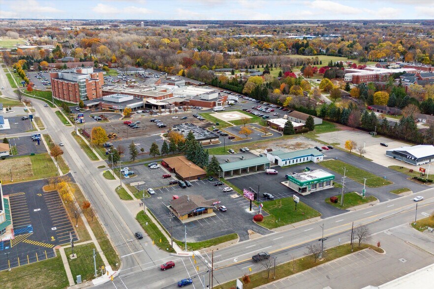 More Photos Of 1380 Wright Ave, Alma Freestanding For Sale