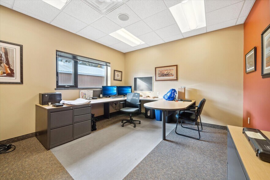 More Photos Of 605 Industrial Pky, Saint Croix Falls Manufacturing For Lease