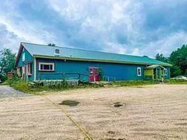 More Photos Of 506 Ossipee Trl, Porter General Retail For Lease