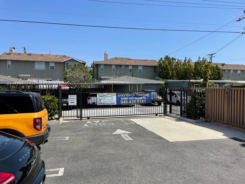 More Photos Of 2314 Newport Blvd, Costa Mesa Office For Lease