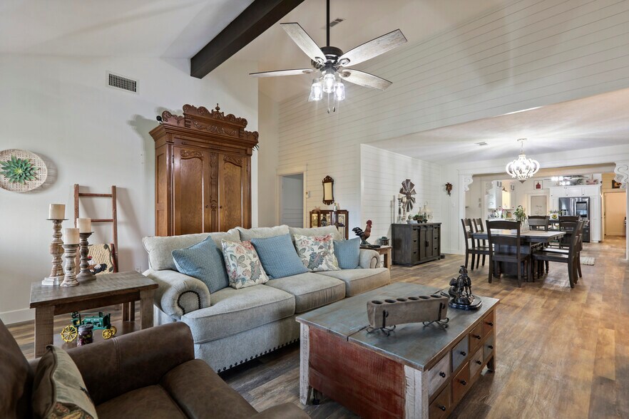 More Photos Of 46658 290 Bus., Hempstead Land For Sale