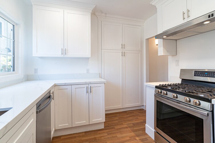 More Photos Of 1231-1233 17th St, Santa Monica Apartments For Sale