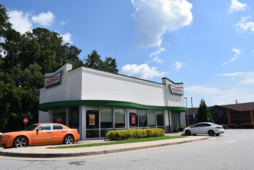 Primary Photo Of 120 Hwy & 138 Hwy W, Stockbridge General Retail For Sale