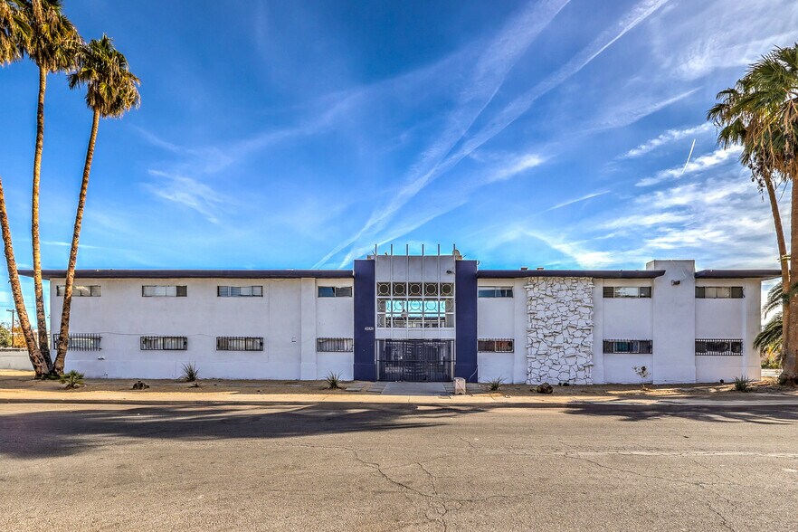 Primary Photo Of 2630 Sherwood St, Las Vegas Apartments For Sale