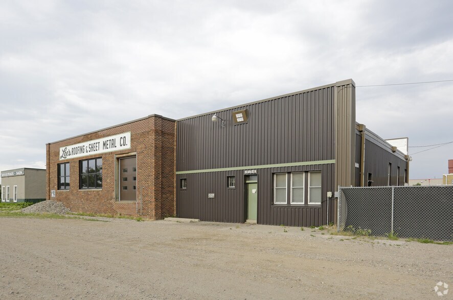 More Photos Of 22 14th 1/2 St, Fargo Warehouse For Sale