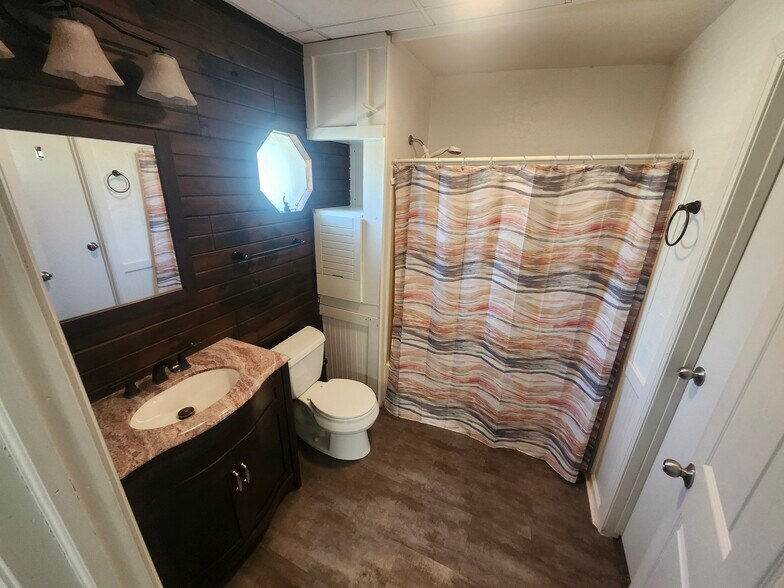 More Photos Of 147 Georgetown Rd, Beaver Falls Apartments For Sale