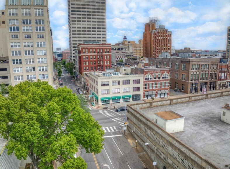 Primary Photo Of 44 S Front St, Memphis Apartments For Lease