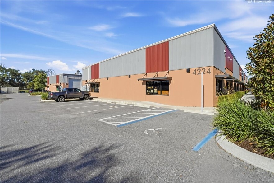 More Photos Of 4224 Solutions Ln, Bradenton Warehouse For Sale