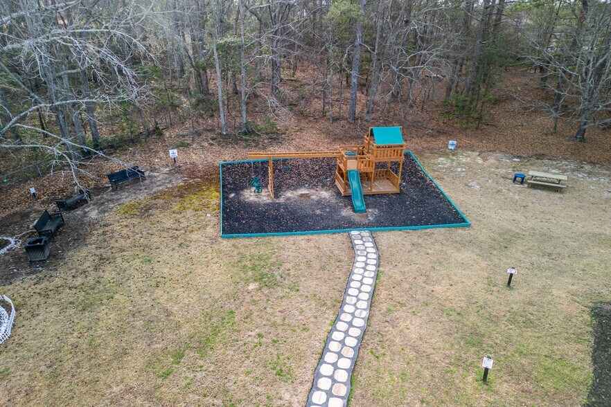 More Photos Of 1204-1216 Lakeview Dr NW, Conyers Apartments For Sale