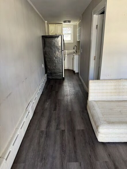 More Photos Of 2201 North Rd, Hampton Bays Apartments For Sale