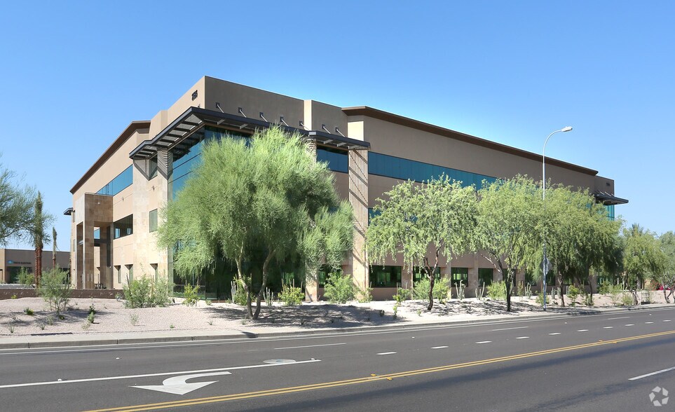 More Photos Of 2525 W Frye Rd, Chandler Office For Lease