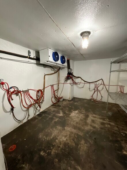 More Photos Of 37-41 North St, Pittsfield Storefront For Lease