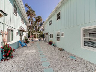 More Photos Of 235-245 Mango St, Fort Myers Apartments For Sale