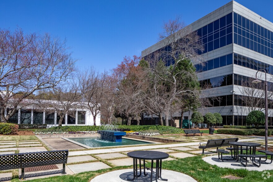 More Photos Of 9 Corporate Blvd NE, Atlanta Office For Sale