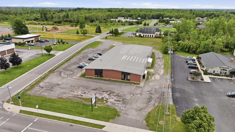 More Photos Of 6614 Lincoln Ave, Lockport Restaurant For Sale