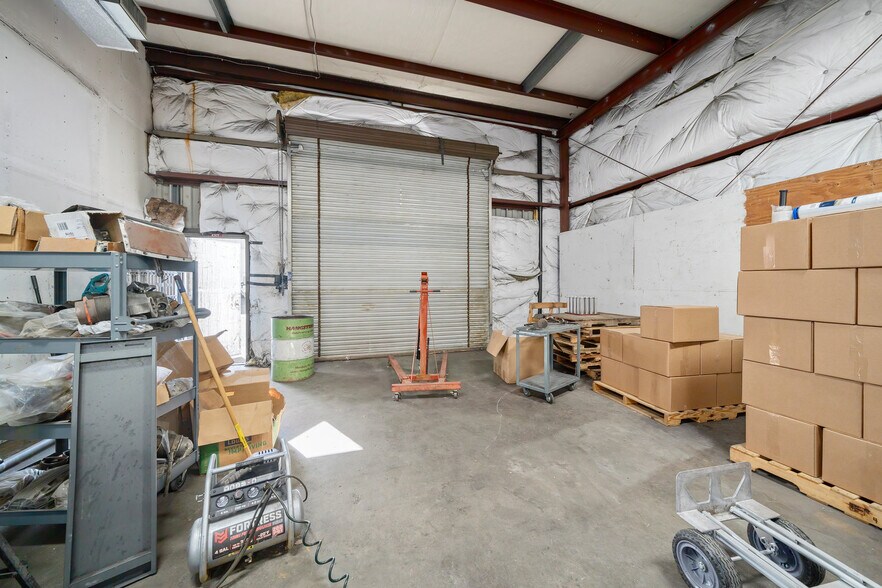 More Photos Of 2919 Union Rd, Paso Robles Flex For Lease