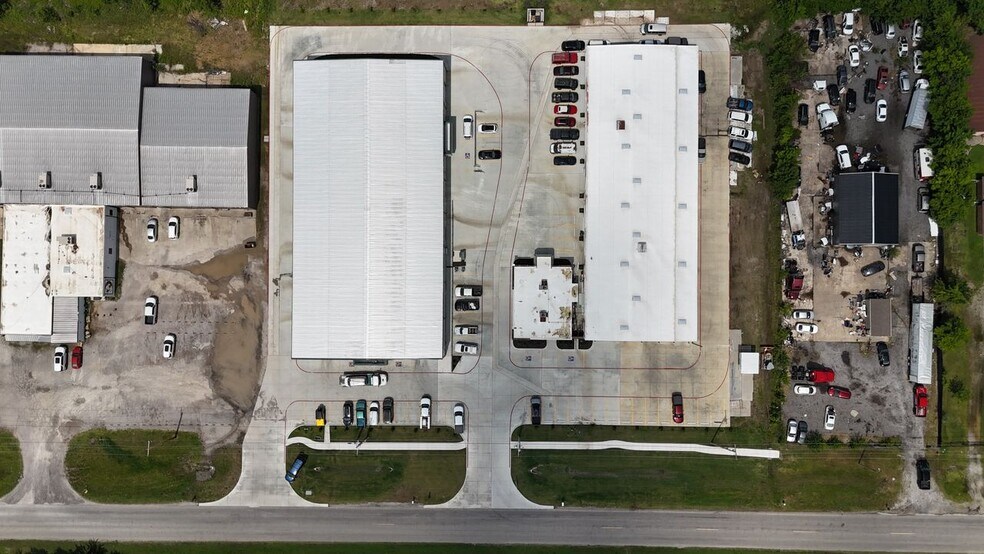 More Photos Of 19901 E Highway 51, Broken Arrow Unknown For Lease