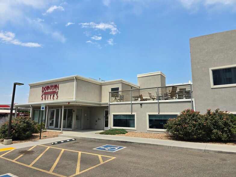 More Photos Of 104 White Ave, Grand Junction Apartments For Lease