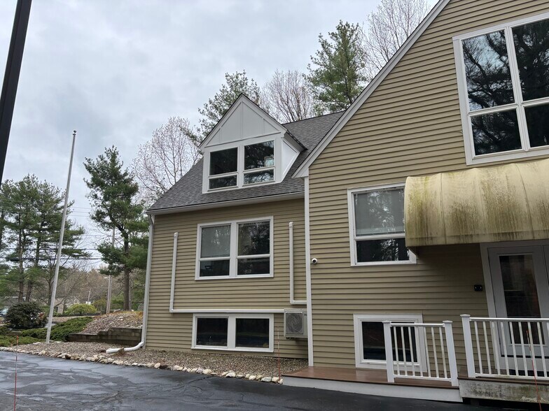 More Photos Of 195 Hanover St, Hanover Office For Lease