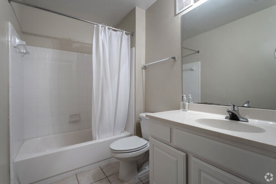 More Photos Of 1725 Harvey Mitchell Pky S, College Station Apartments For Sale