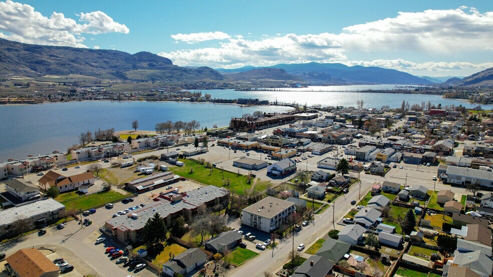 More Photos Of 7807 Gravenstein dr, Osoyoos Multifamily For Sale