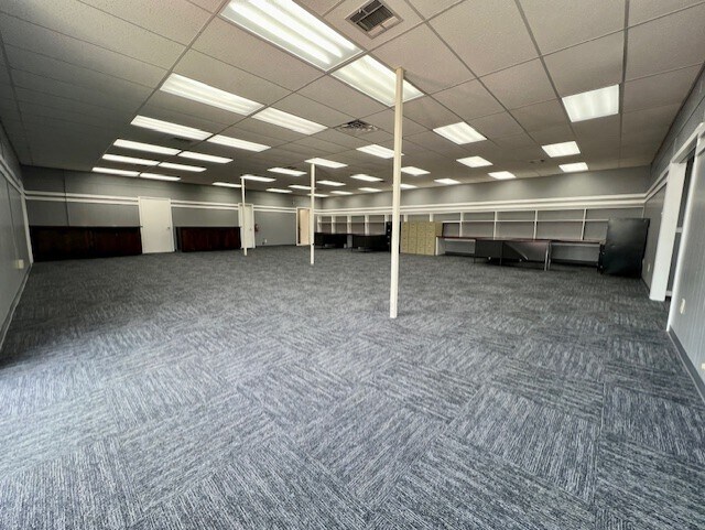 More Photos Of 1500 Louisville Ave, Monroe Office For Sale