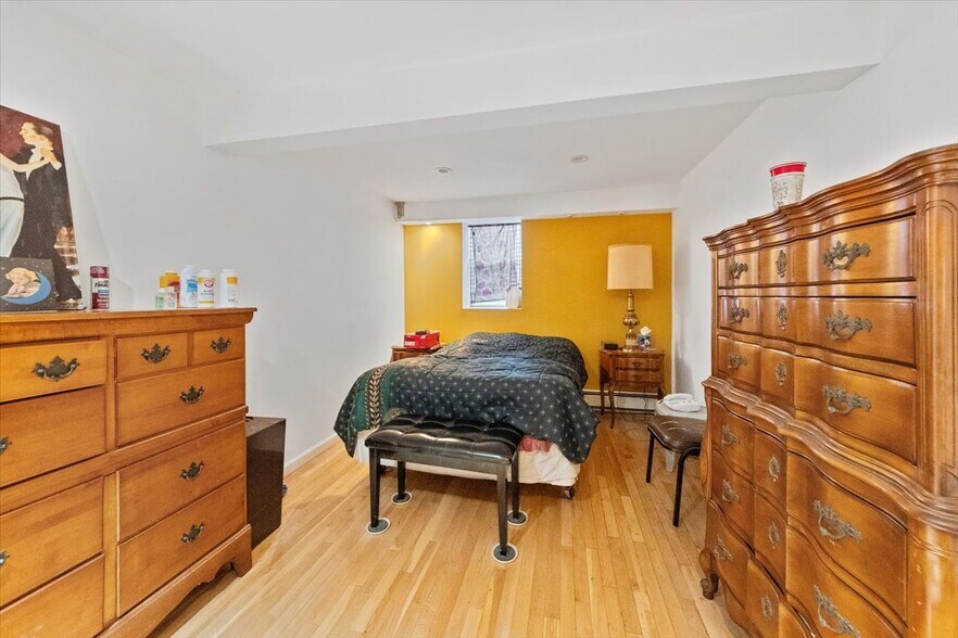 More Photos Of 30 College Pl, Yonkers Multifamily For Sale